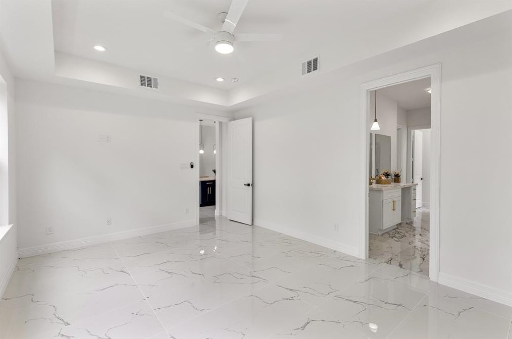 8610 Cross Country Dr, Humble TX 77346-6115 exterior