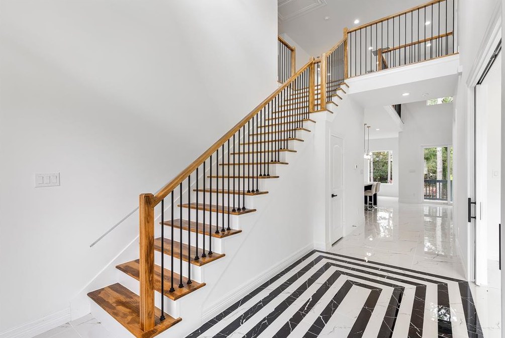 8610 Cross Country Dr, Humble TX 77346-6115 exterior