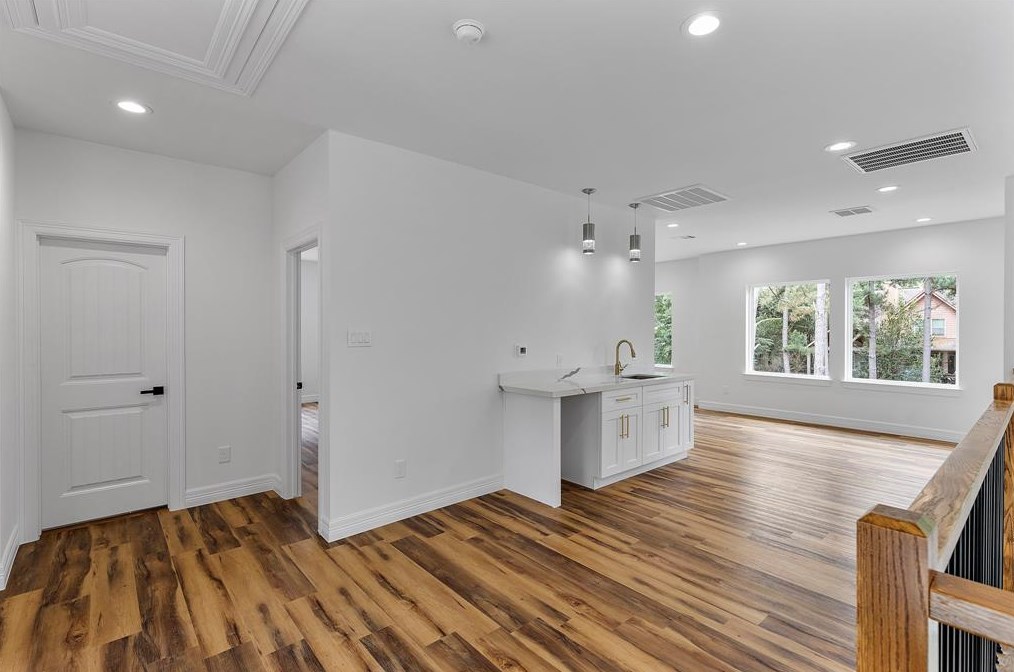 8610 Cross Country Dr, Humble TX 77346-6115 exterior