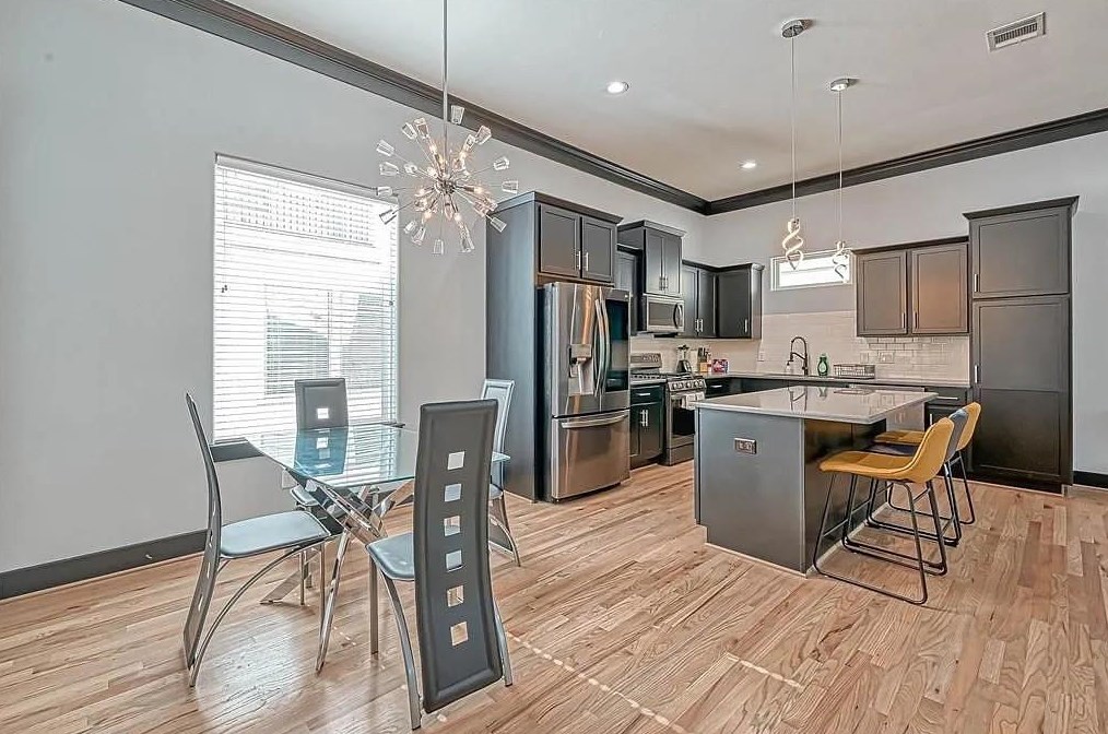 1544 23 St, Houston TX  77008-1612 exterior