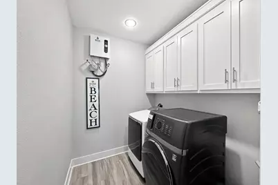 942 Meynig Drive, Crystal Beach, TX 77650 - Photo 25