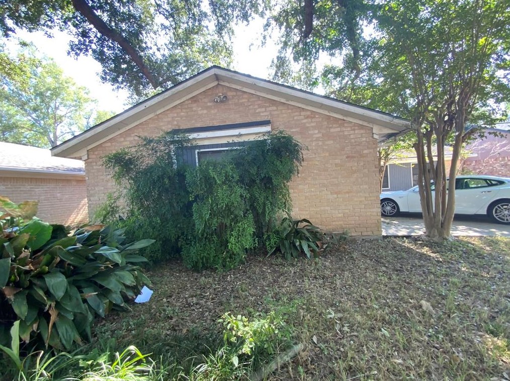 16607 Cairngorm Dr, Houston TX  77084-3405 exterior