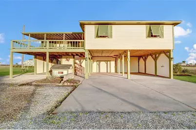 221 Flamingo Drive, Anahuac, TX 77514 - Photo 5