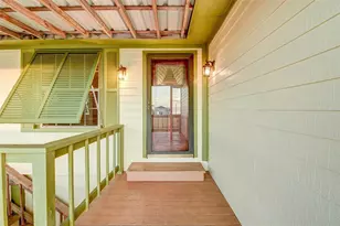 221 Flamingo Dr, Anahuac, TX 77514 - Photo 11