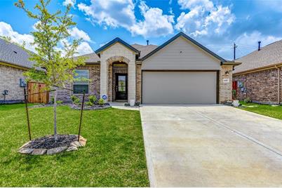 4450 Wild Flora Way, Baytown, TX 77521 - Photo 1