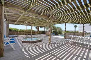 7600 Seawall Blvd, Galveston, TX 77551 - Photo 11