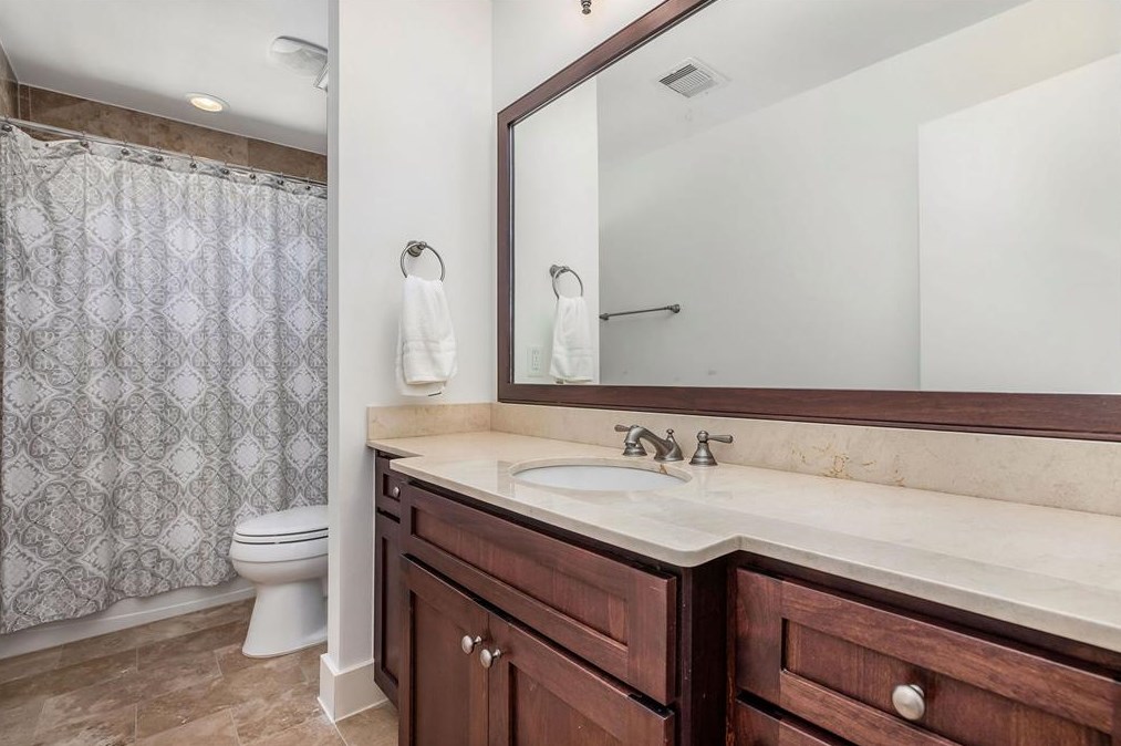 809 Knox St, Houston TX  77088-7931 exterior