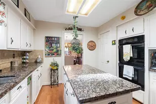 8011 Beaufort Dr, Spring, TX 77379 - Photo 17