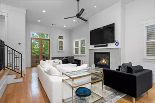 208 Aurora St, Houston, TX 77008 - Photo 25