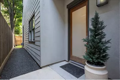 208 Aurora Street #B, Houston, TX 77008 - Photo 5