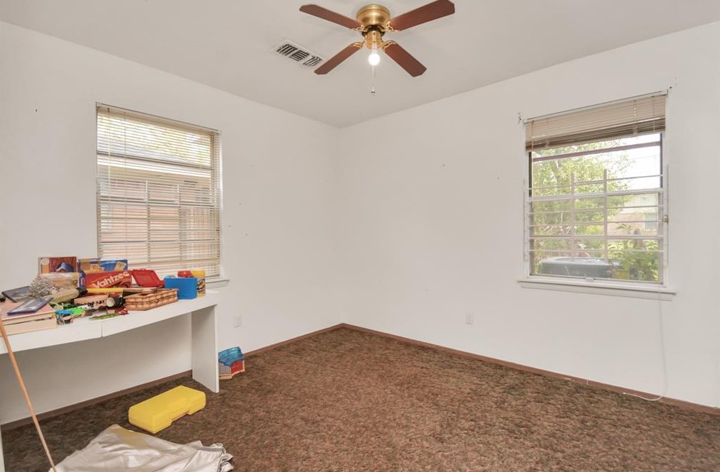 9938 Hinds St, Houston TX  77034-1940 exterior