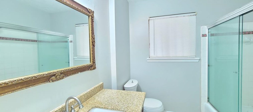 12031 Cliffgate Dr, Houston TX  77072-4009 exterior