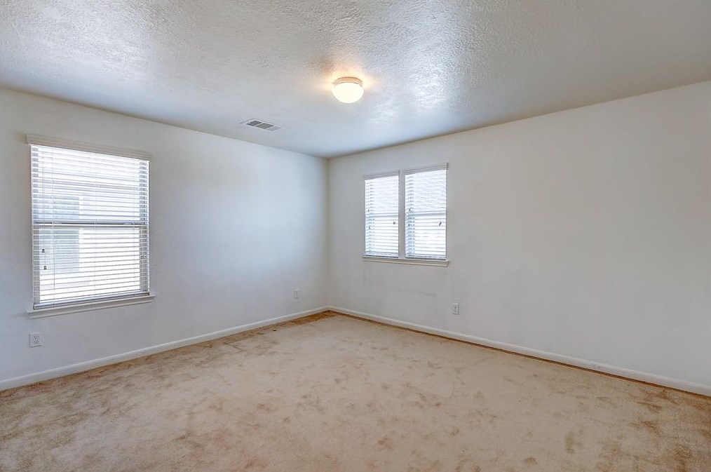 11731 Wren Xing Dr, Houston TX  77038-3615 exterior