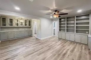 1205 Heights St, El Campo, TX 77437 - Photo 3