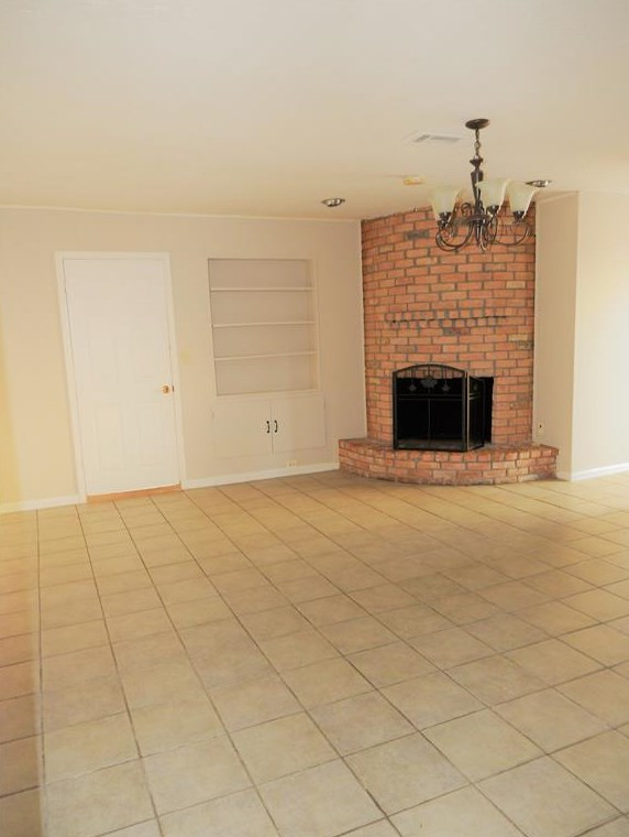 11823 Carvel Ln, Houston TX  77072-2820 exterior