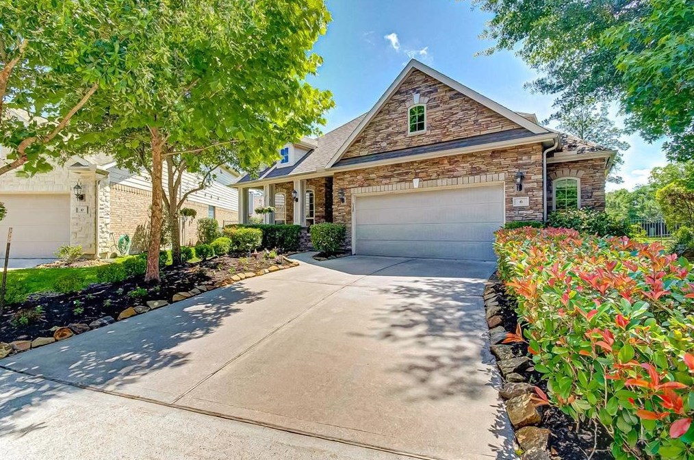 6 Galleta Ct, Spring TX  77389-2404 exterior