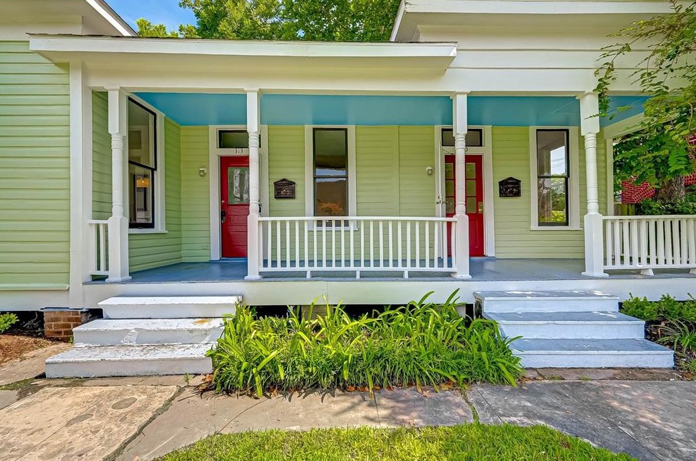 313 15th St, Houston TX  77008-4119 exterior