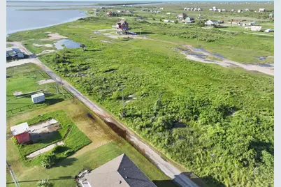 1034 Odem Road, Gilchrist, TX 77617 - Photo 29