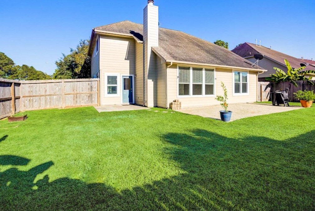 8931 Aber Trl Ct, Houston TX  exterior