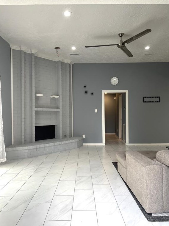 6627 Grandvale Dr, Houston TX  77072-2029 exterior