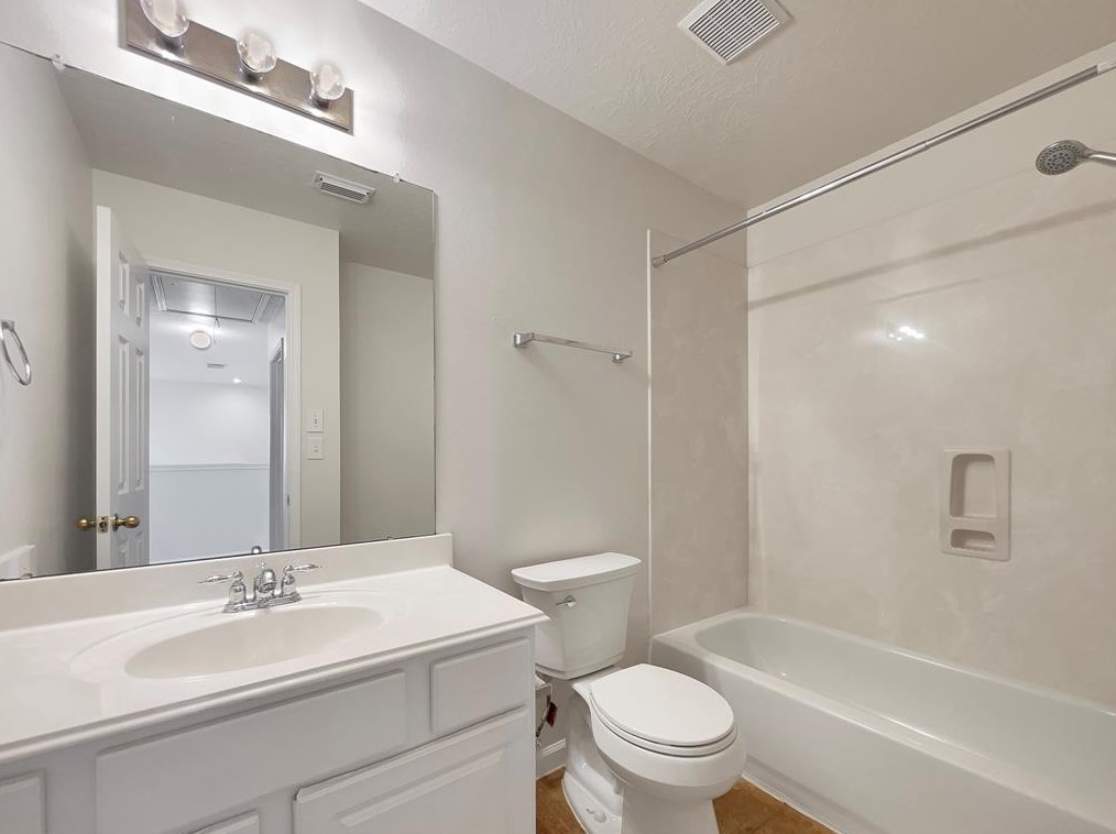 1822 Rock Rdg Dr, Houston TX  exterior