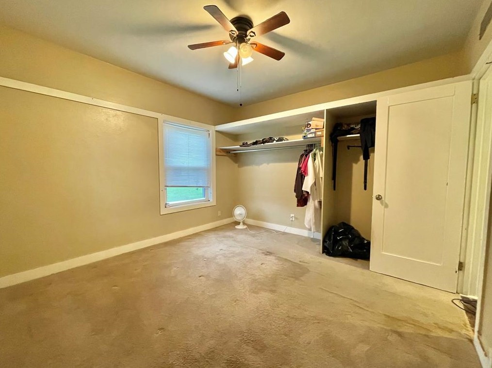 1422 Broad St, Jones Creek TX  77541-5734 exterior