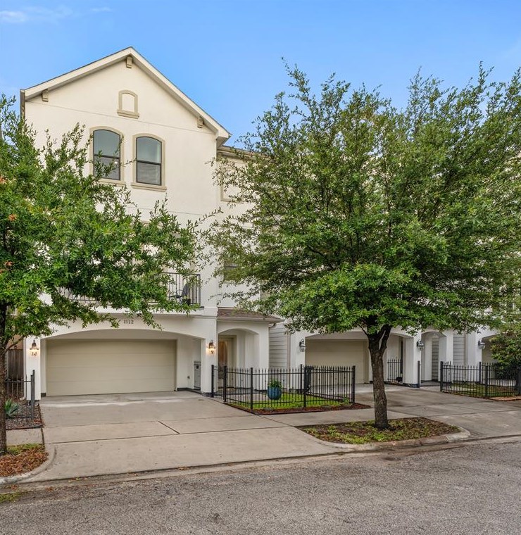 1512 Johnson St, Houston TX 77007-2916 exterior
