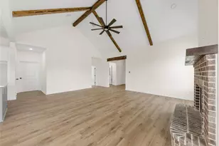2820 Spector Dr, Bryan, TX 77808 - Photo 5