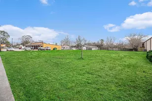 2412 Pasadena Blvd, Pasadena, TX 77502 - Photo 1