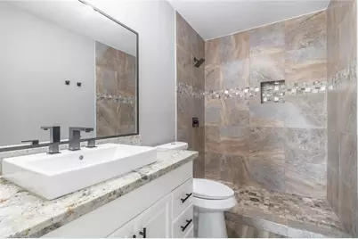 725 10th Street, Dickinson, TX 77539 - Photo 21