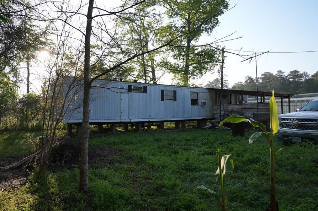 25837 Almarie Dr, Roman Forest TX 77357-6809 exterior