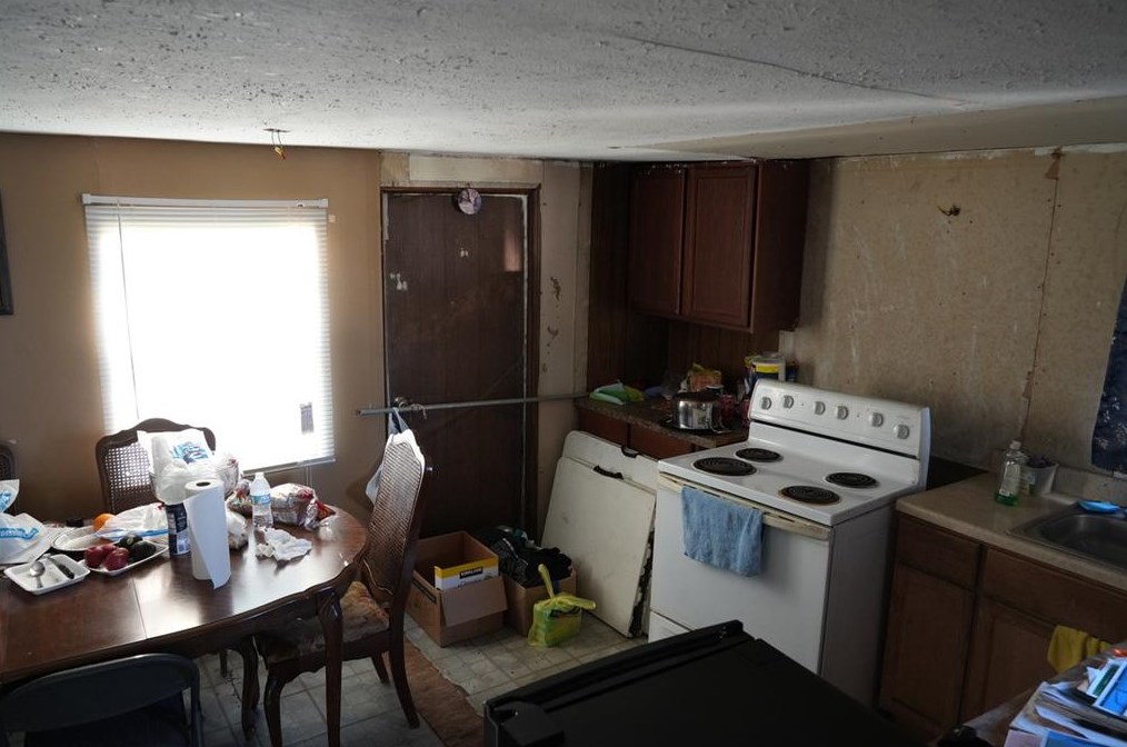 25837 Almarie Dr, Roman Forest TX 77357-6809 exterior