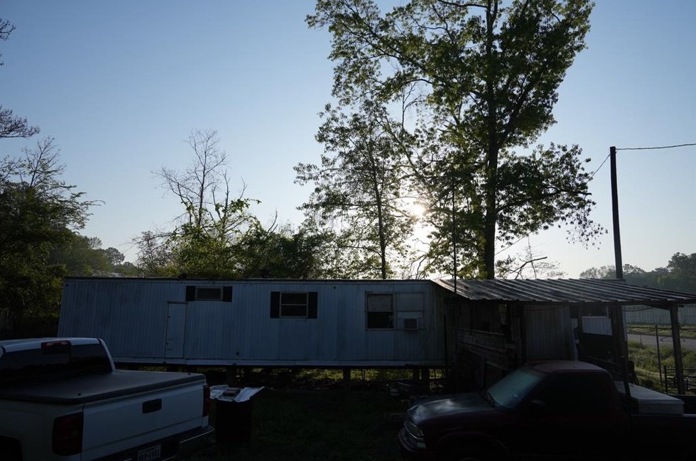 25837 Almarie Dr, Roman Forest TX 77357-6809 exterior