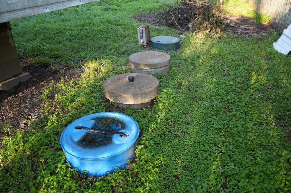 25837 Almarie Dr, Roman Forest TX 77357-6809 exterior