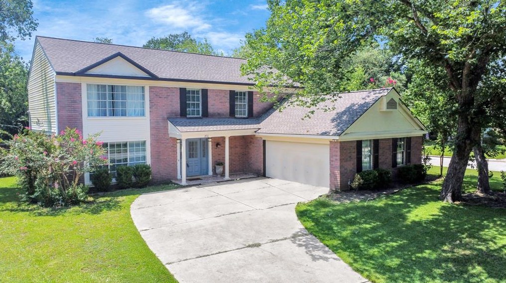 2711 Weald Way Ct, Spring TX  77388-5433 exterior