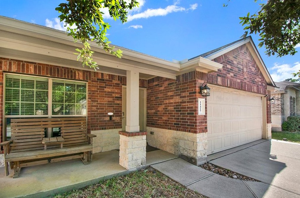 11417 Noble Ct, Conroe TX  77304-5071 exterior