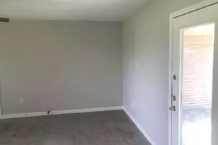 306 Tennyson St, San Leon, TX 77539 - Photo 9