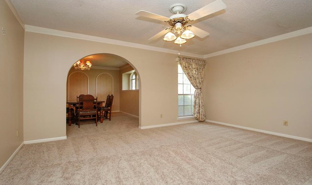 3815 Stillview Dr, Houston TX  77068-2917 exterior