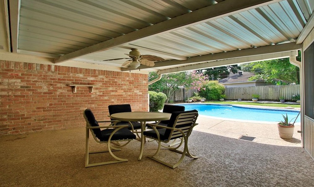 3815 Stillview Dr, Houston TX  77068-2917 exterior