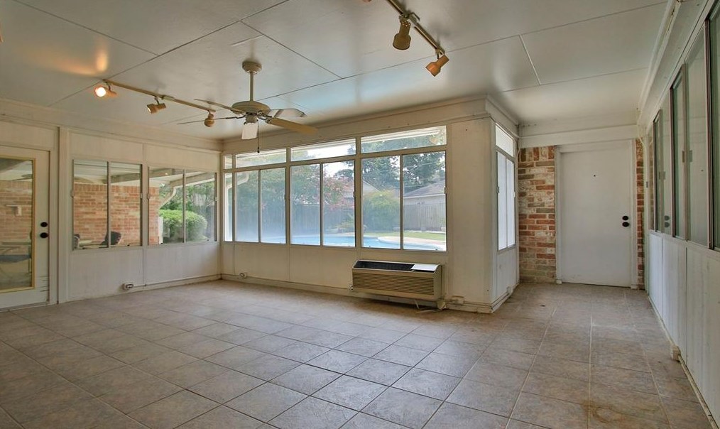 3815 Stillview Dr, Houston TX  77068-2917 exterior