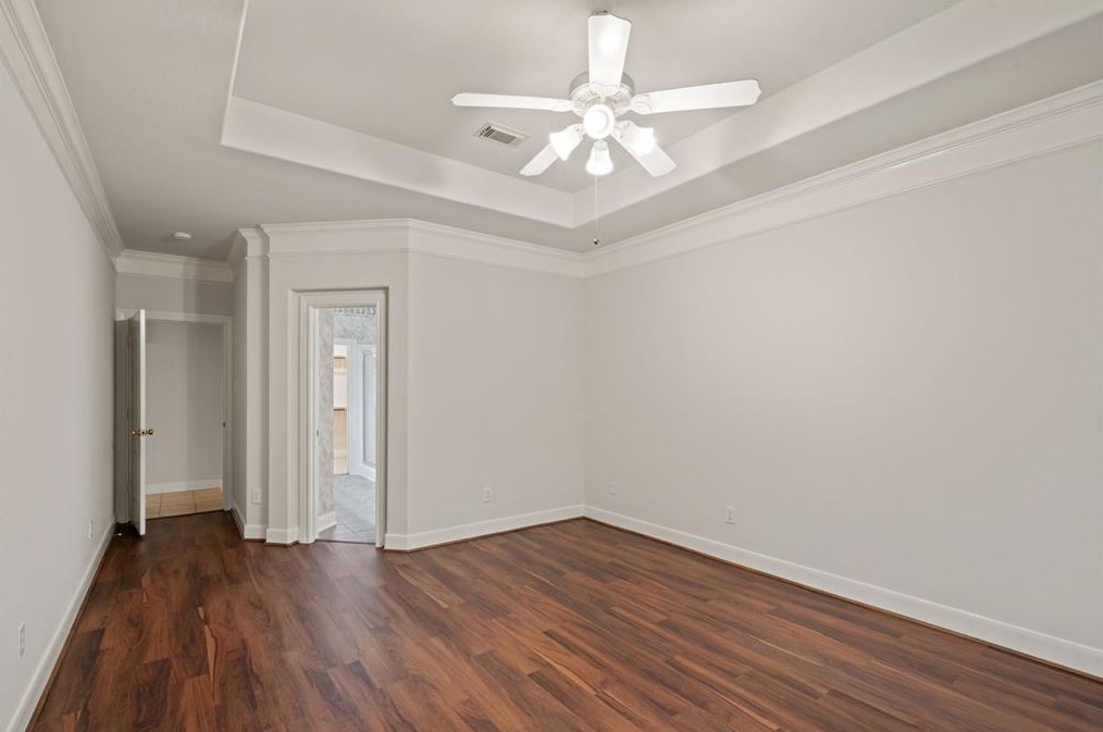 1778 Lakeside Enclave Dr, Houston TX  77077-1688 exterior