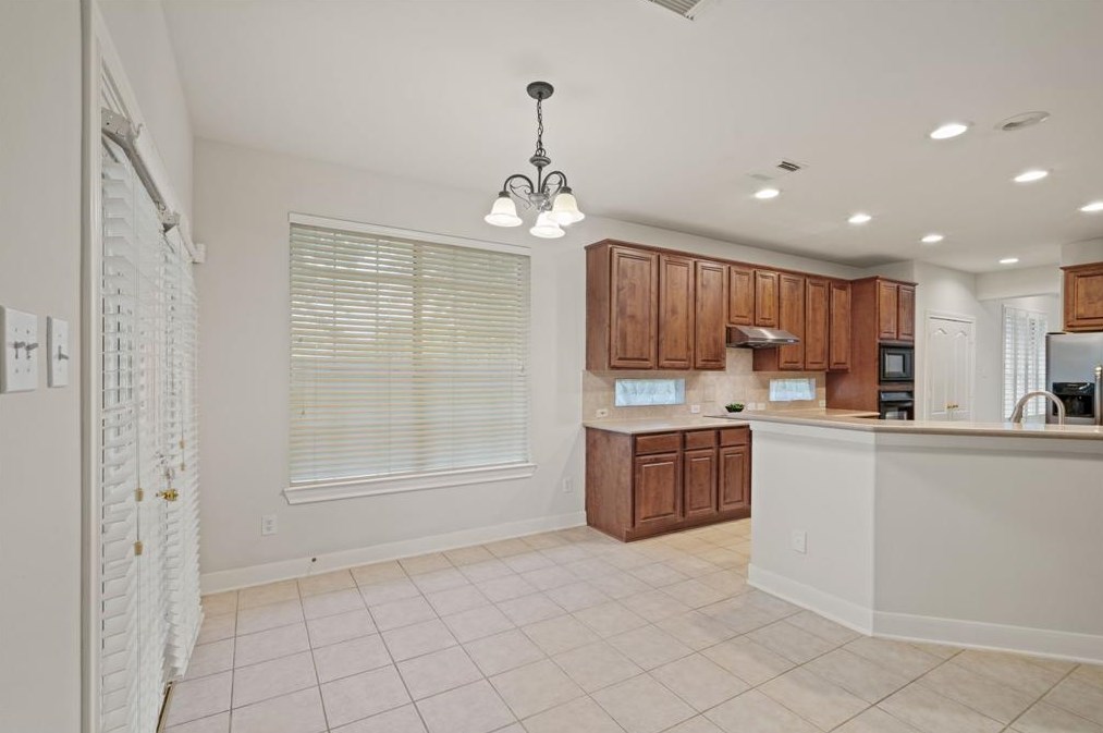 1778 Lakeside Enclave Dr, Houston TX  77077-1688 exterior
