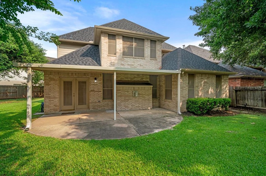 1778 Lakeside Enclave Dr, Houston TX  77077-1688 exterior