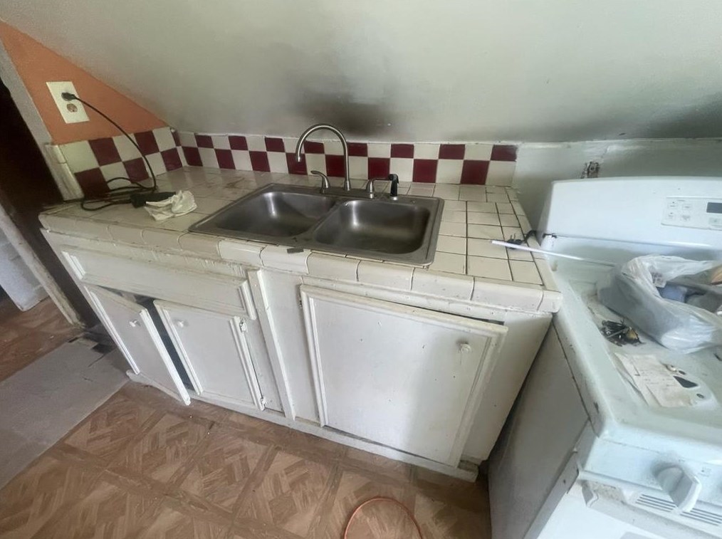 406 Randall St, Pasadena TX  77506-2279 exterior