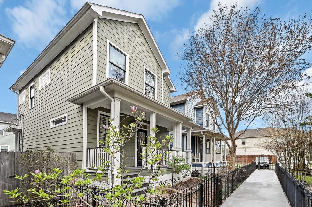 1020 16th St, Houston TX  77008-3428 exterior