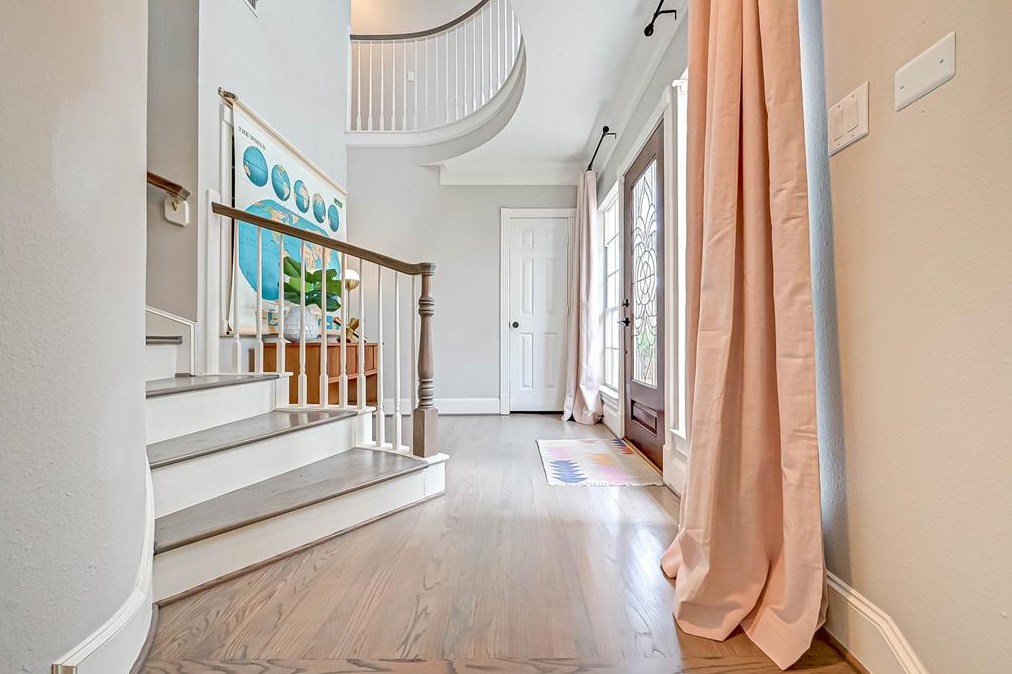 1716 Park St, Houston TX  77019-5706 exterior