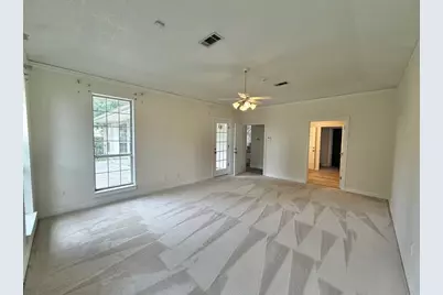 302 Buckingham Drive, Port Neches, TX 77651 - Photo 21