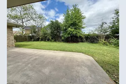 302 Buckingham Drive, Port Neches, TX 77651 - Photo 35