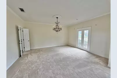 302 Buckingham Drive, Port Neches, TX 77651 - Photo 7