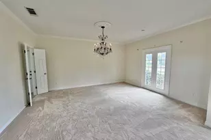 302 Buckingham Dr, Port Neches, TX 77651 - Photo 7